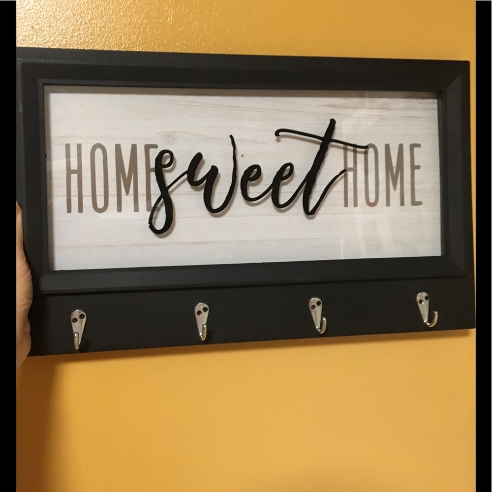 Home sweet home picture with hat/key hooks